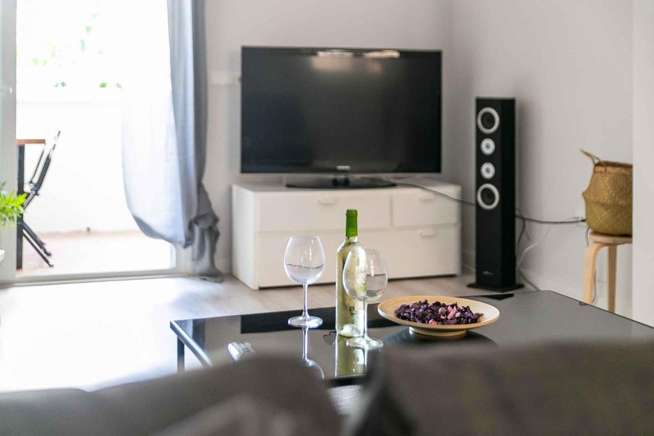Apartamento renovado, tu escapada de vacaciones ideal Fuengirola Exterior foto