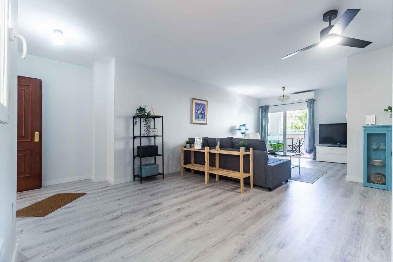 Apartamento renovado, tu escapada de vacaciones ideal Fuengirola Exterior foto